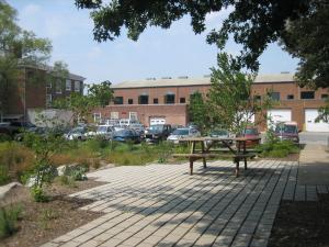 UD RainGarden Ob Deck Aug 2006